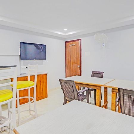 Hotel Super Townhouse Qualia Elite S R Nagar à Haïdarabad Extérieur photo