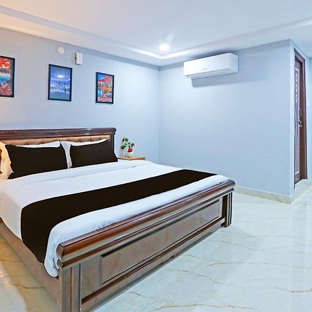 Hotel Super Townhouse Qualia Elite S R Nagar à Haïdarabad Extérieur photo