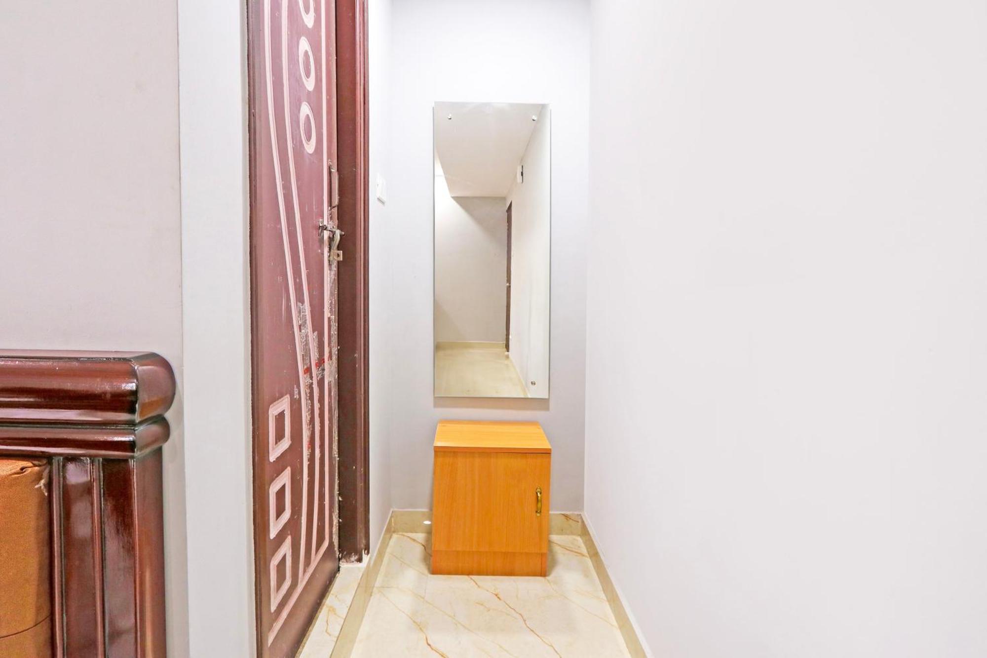 Hotel Super Townhouse Qualia Elite S R Nagar à Haïdarabad Extérieur photo