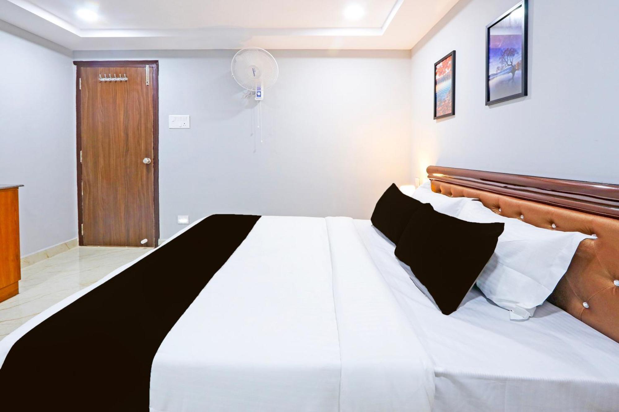 Hotel Super Townhouse Qualia Elite S R Nagar à Haïdarabad Extérieur photo